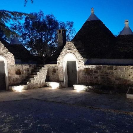 Trullo Scrascia. Villa Ceglie Messapica Luaran gambar