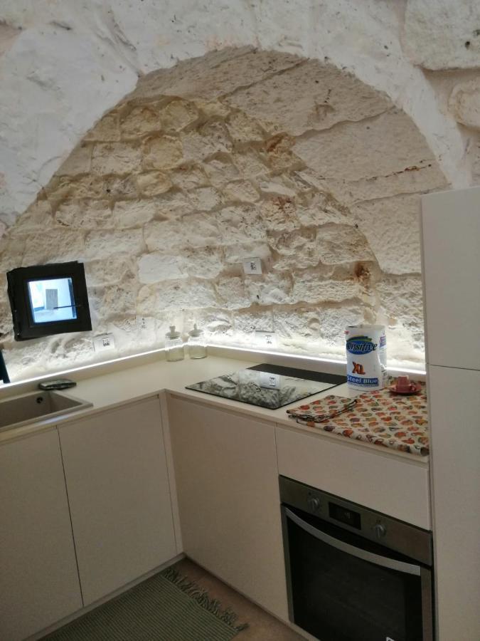 Trullo Scrascia. Villa Ceglie Messapica Luaran gambar