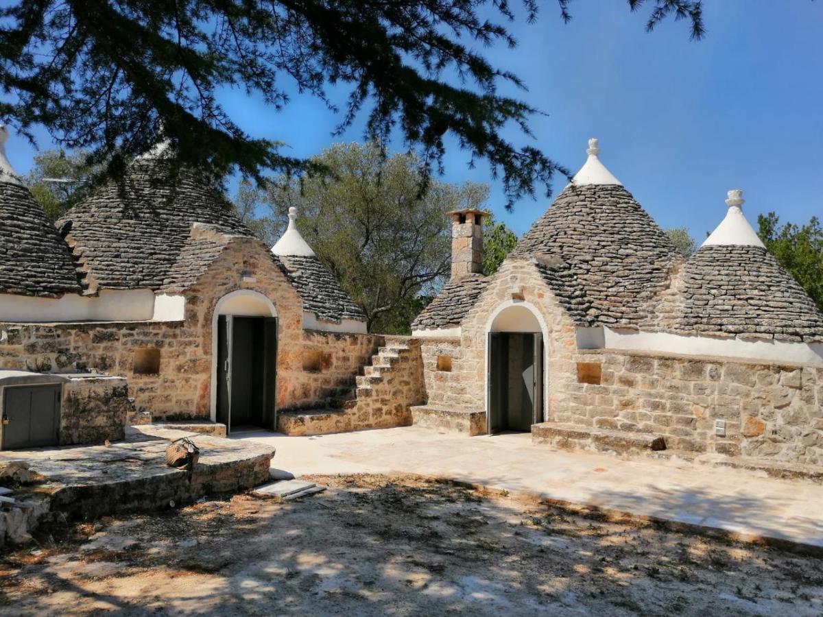 Trullo Scrascia. Villa Ceglie Messapica Luaran gambar