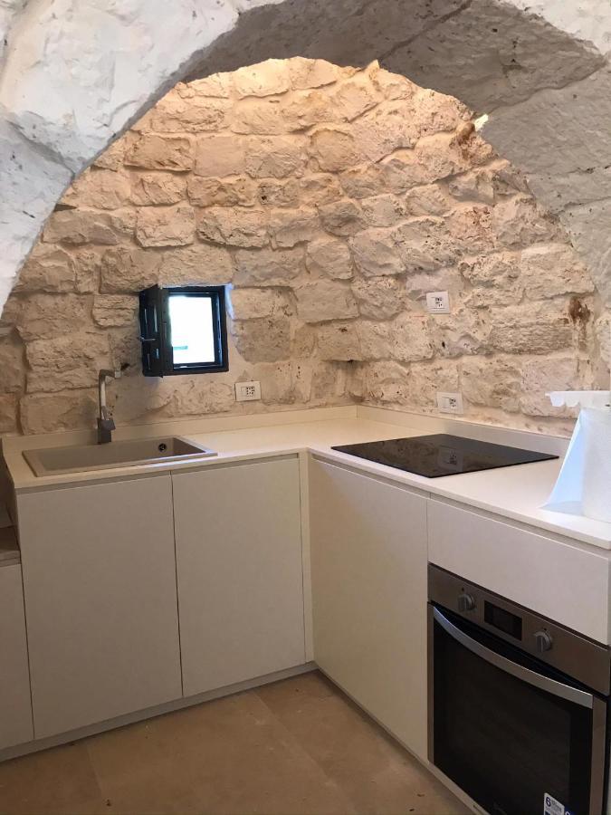 Trullo Scrascia. Villa Ceglie Messapica Luaran gambar