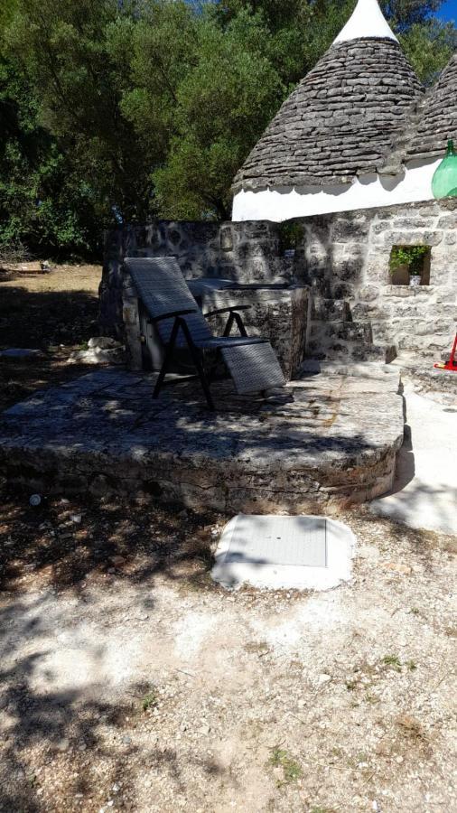 Trullo Scrascia. Villa Ceglie Messapica Luaran gambar