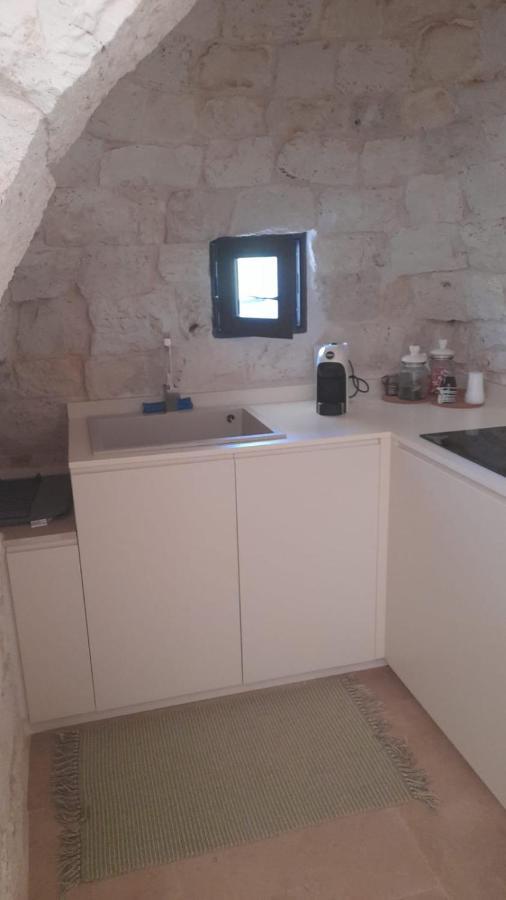Trullo Scrascia. Villa Ceglie Messapica Luaran gambar